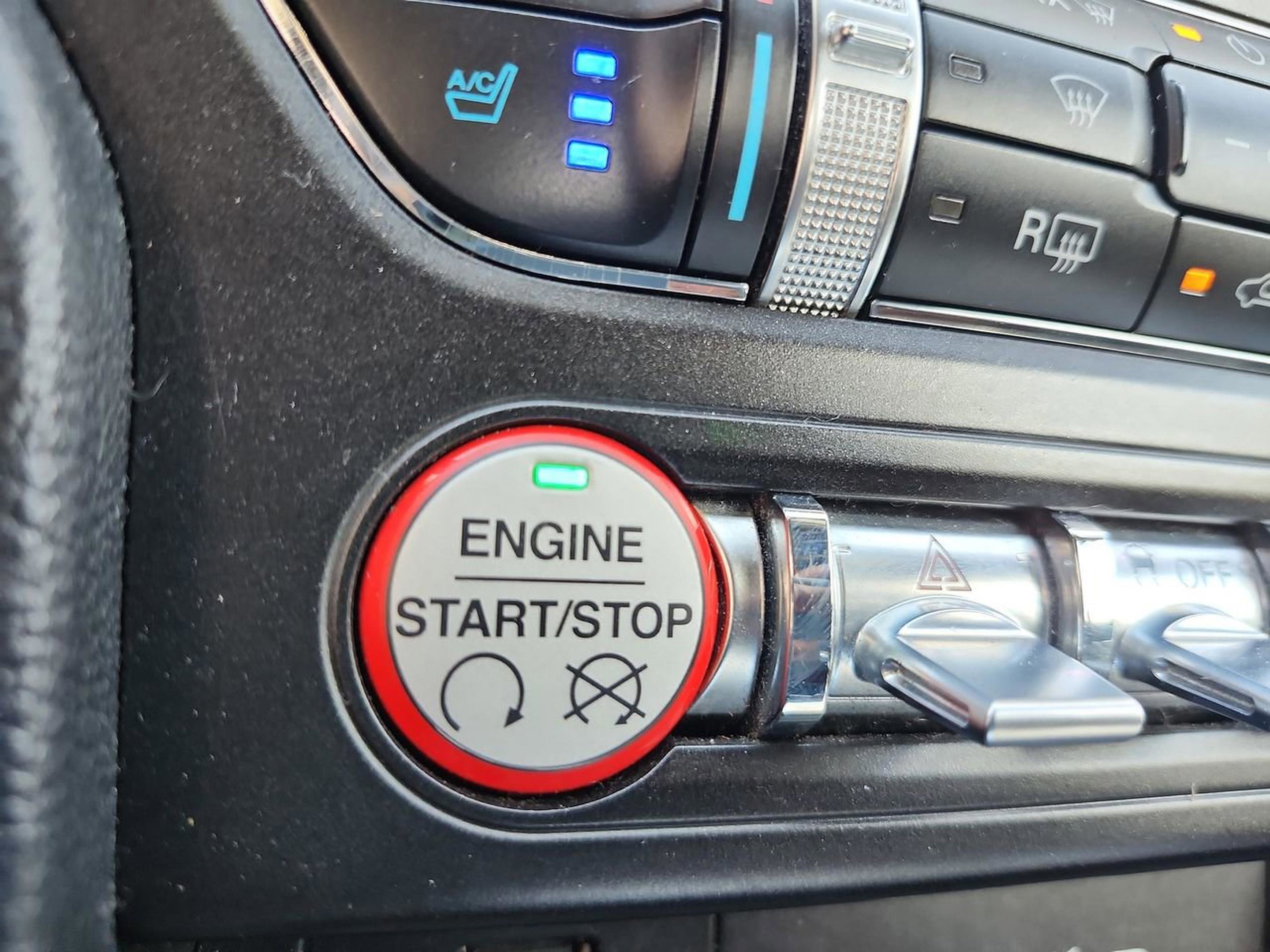 Used 2016 Ford Mustang GT Premium w/ Equipment Group 401A image 30