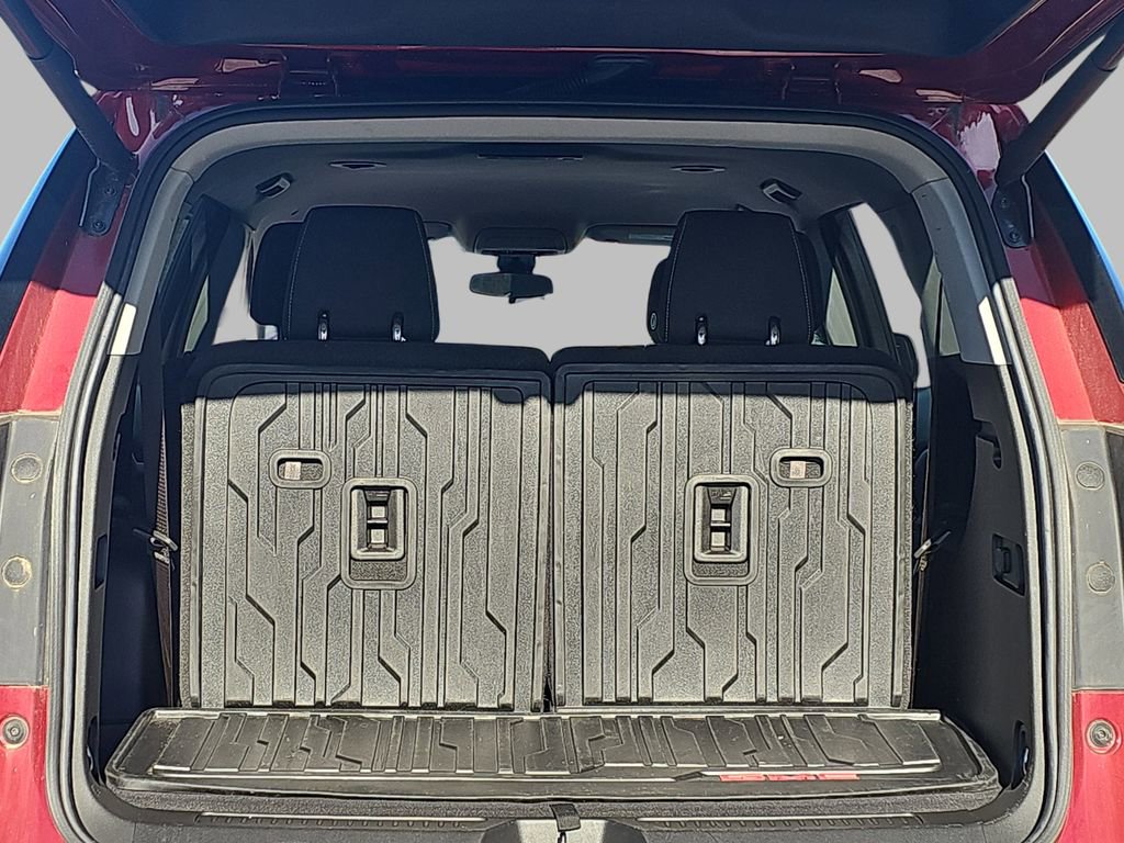 Certified 2023 GMC Acadia SLE w/ Driver Convenience Package image 17