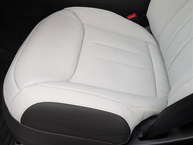 New 2026 Land Rover Range Rover Sport Dynamic SE image 4