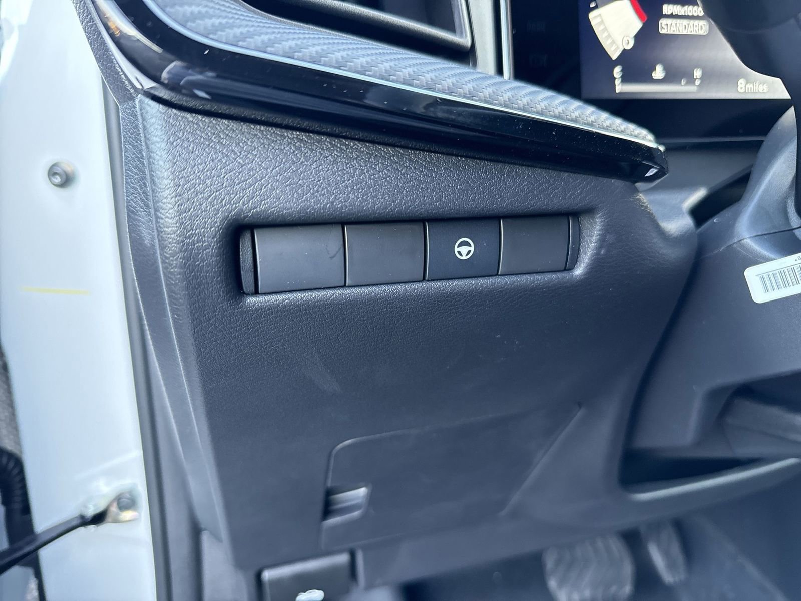 New 2026 Nissan Kicks SR w/ Cold Weather Package image 15