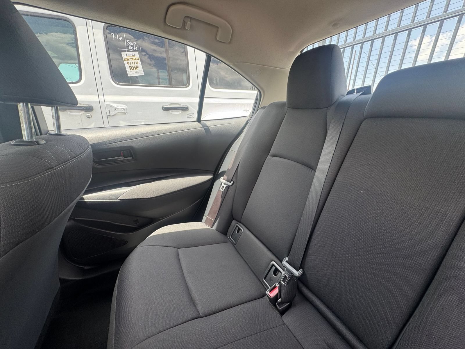 Used 2025 Toyota Corolla LE FWD image 38