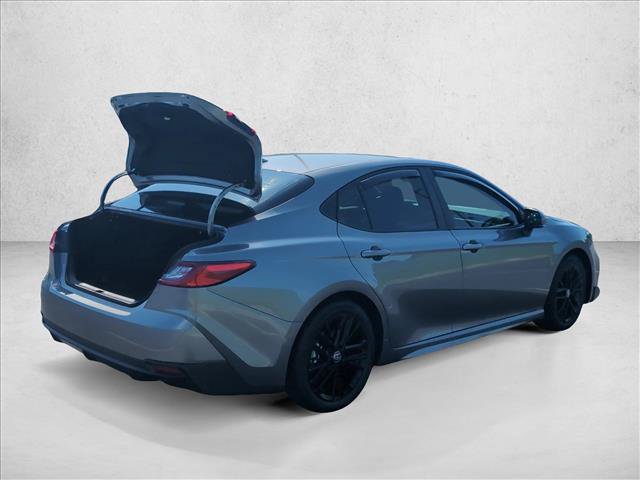 New 2026 Toyota Camry SE w/ Convenience Package FWD image 2