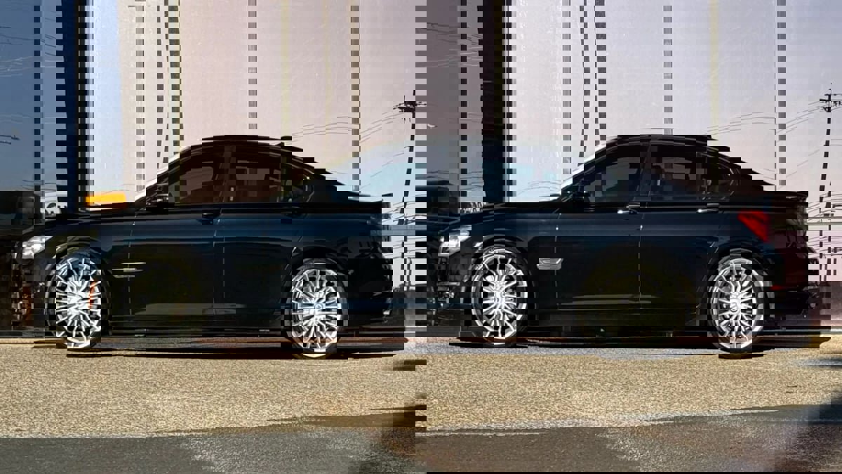 Used 2013 BMW ALPINA B7 image 5