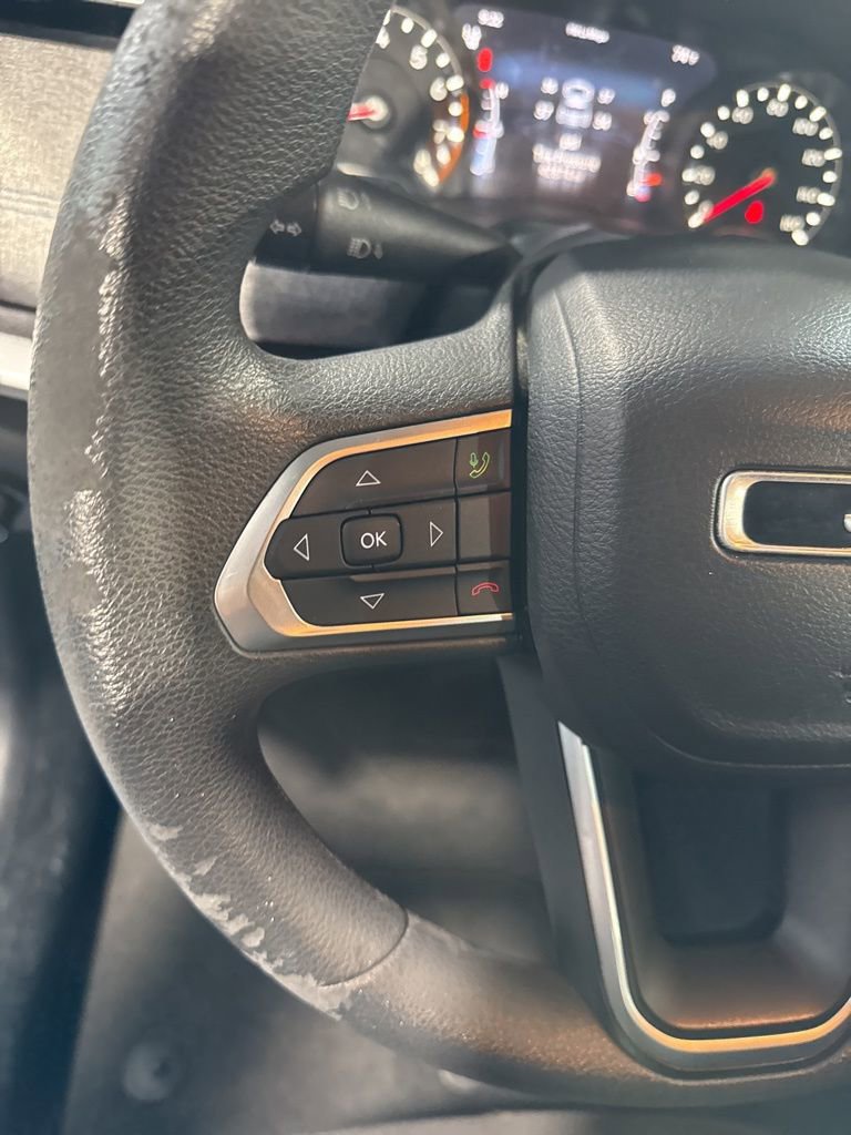 Used 2023 Jeep Compass Sport image 36