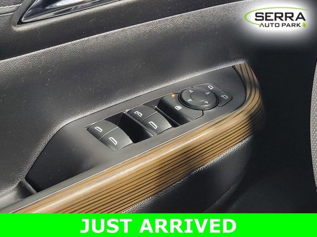 Used 2021 GMC Acadia SLE w/ Driver Convenience Package image 23