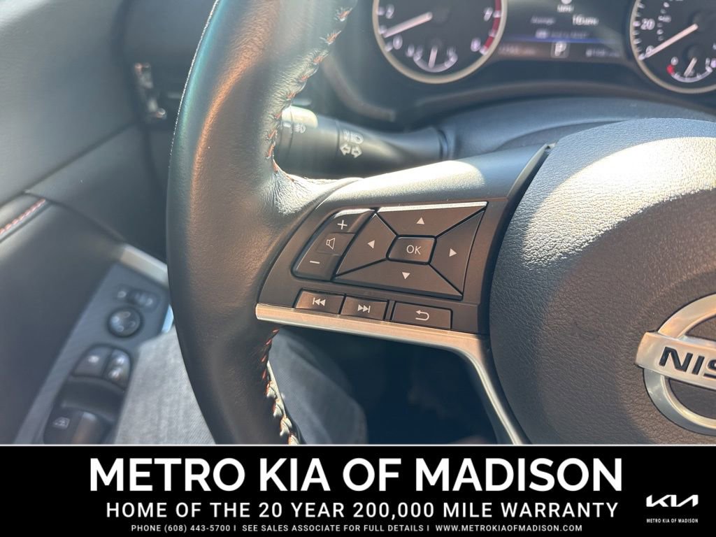 Used 2022 Nissan Sentra SR w/ Midnight Edition image 19
