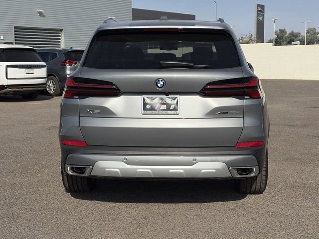 Used 2026 BMW X5 xDrive50e AWD/4WD image 7