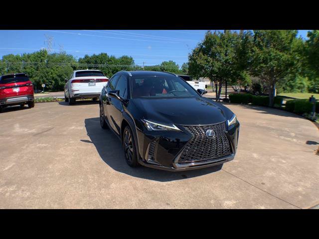 Used 2019 Lexus UX 200 F Sport w/ F Sport Premium Package FWD image 5