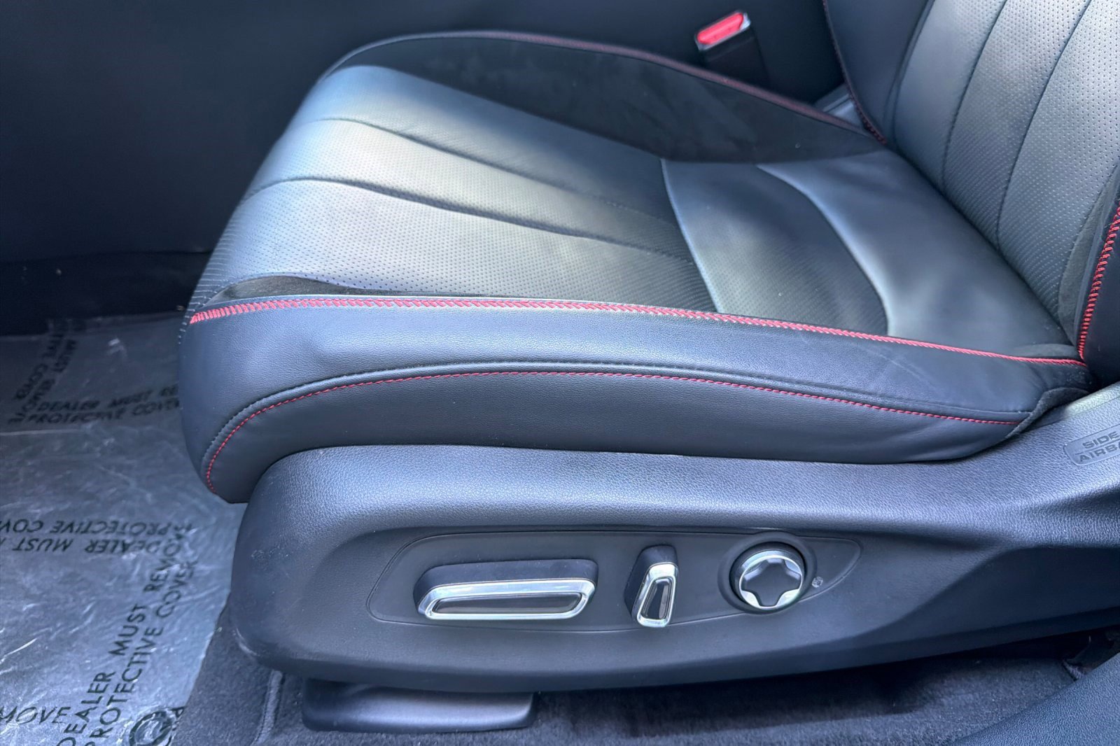 Used 2025 Acura ADX A-Spec image 14