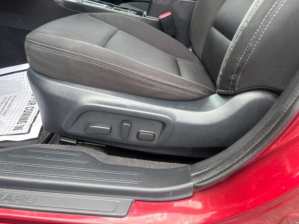 Used 2017 Subaru Legacy 2.5i Premium AWD/4WD image 18