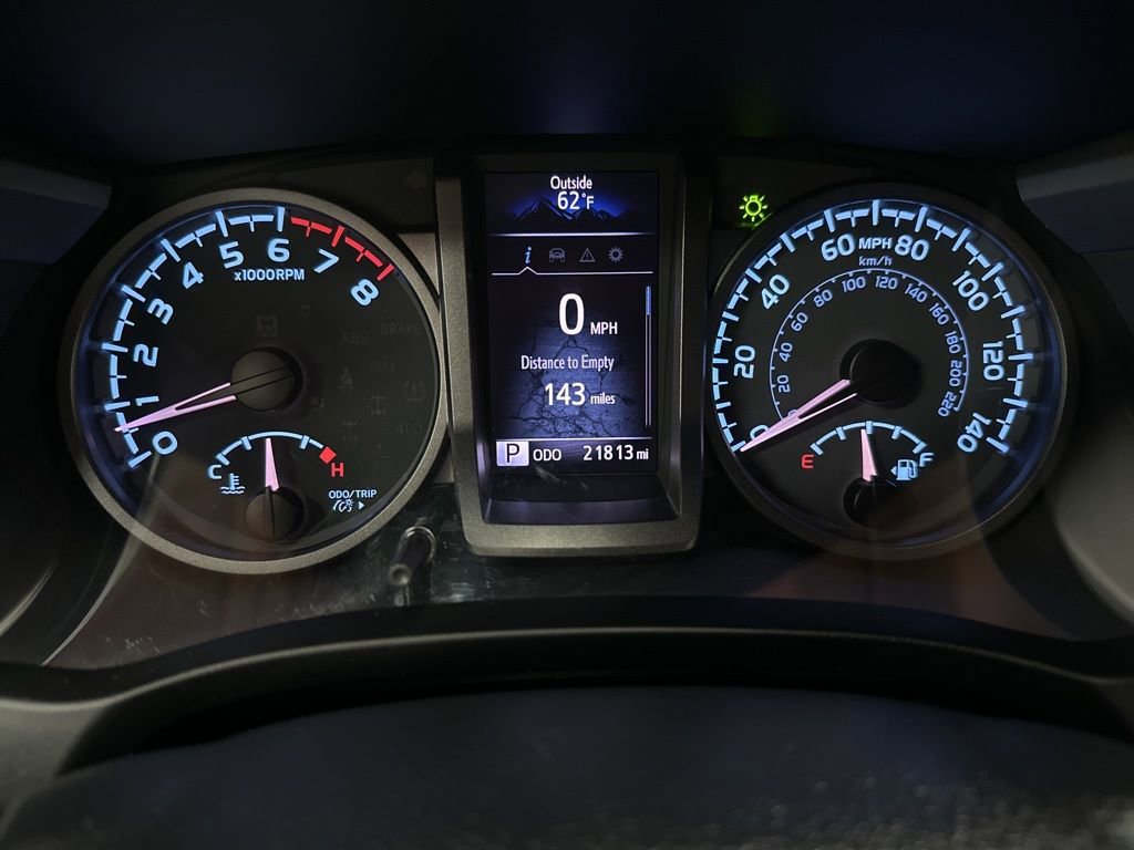Used 2020 Toyota Tacoma TRD Off-Road w/ Technology Package image 25