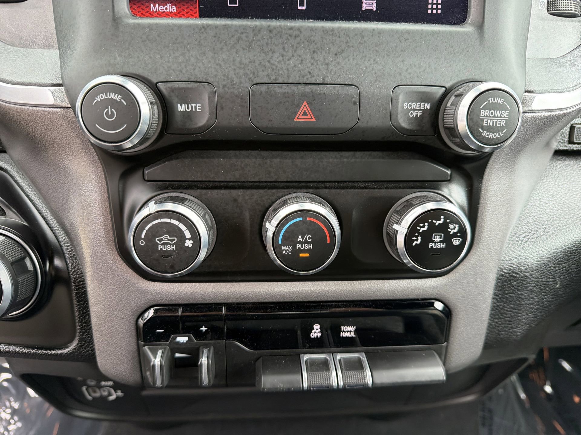 Used 2024 RAM 2500 Big Horn w/ Bed Utility Group AWD/4WD image 6