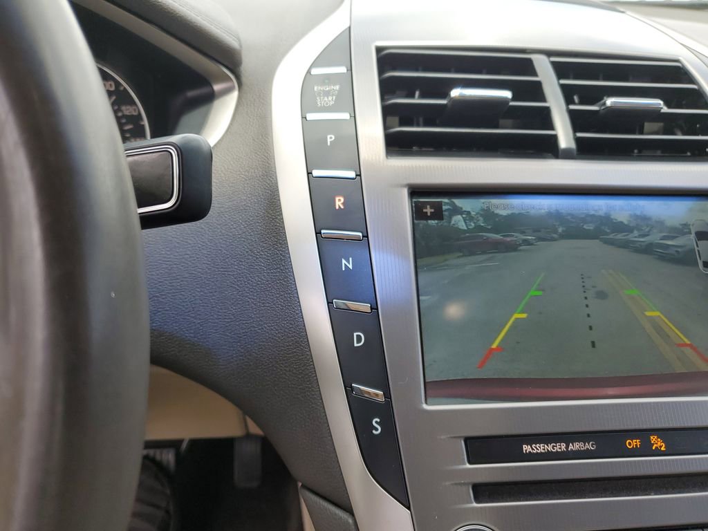 Used 2017 Lincoln MKZ Reserve FWD image 30