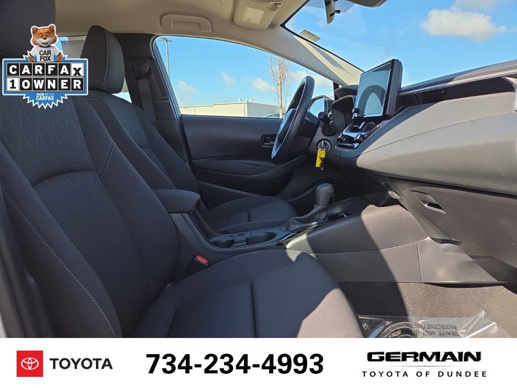 Used 2025 Toyota Corolla LE image 16