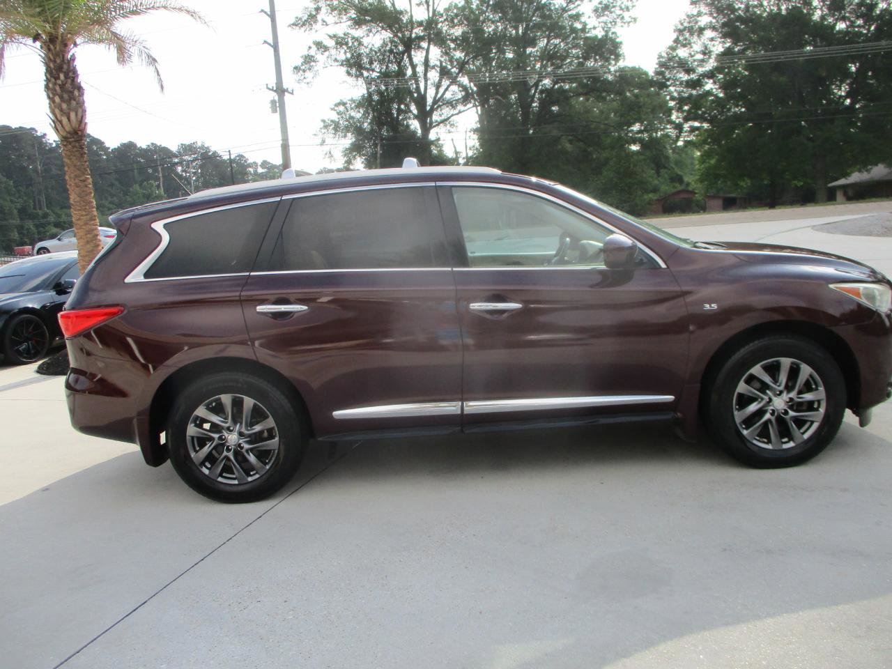 Used 2015 INFINITI QX60 FWD w/ Premium Package image 25