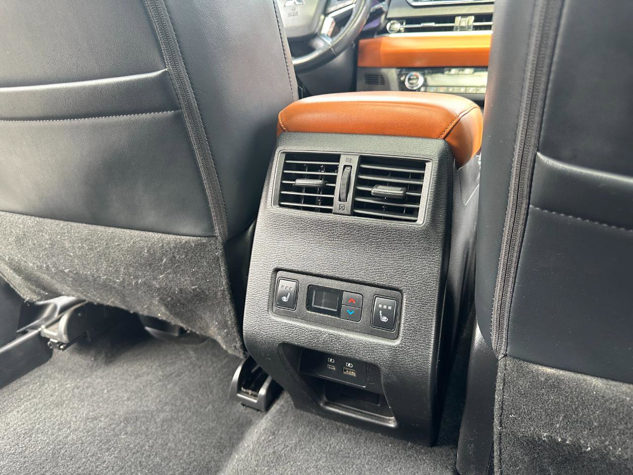 Used 2022 Mitsubishi Outlander SEL AWD/4WD image 36