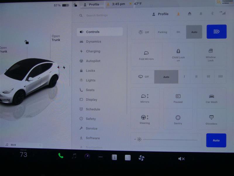 Used 2023 Tesla Model Y AWD image 13