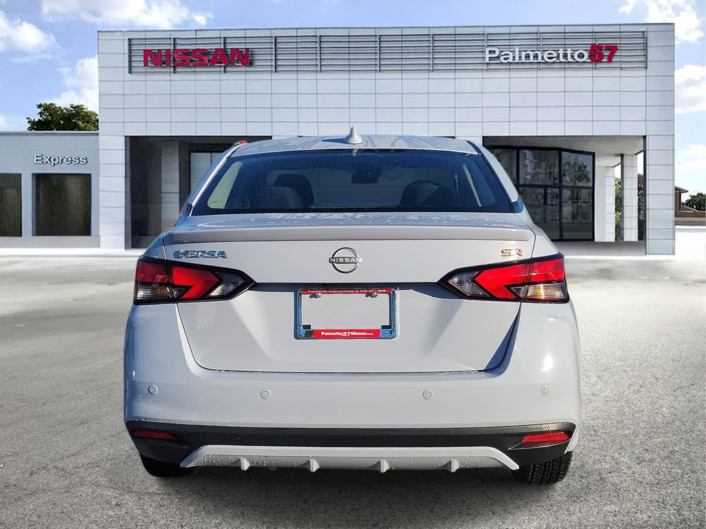 Certified 2024 Nissan Versa SR w/ Trunk Package image 5