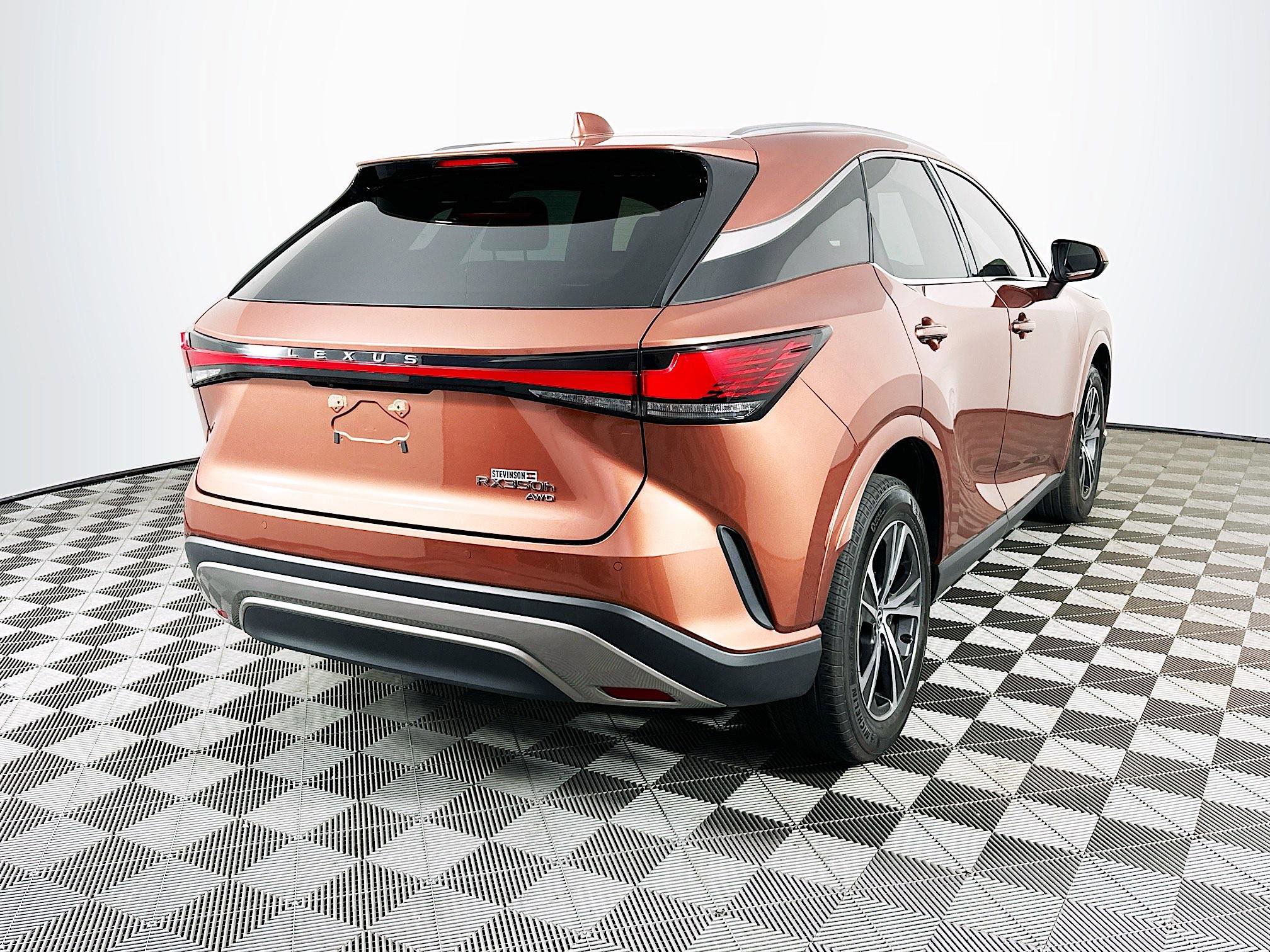 Used 2023 Lexus RX 350 image 7