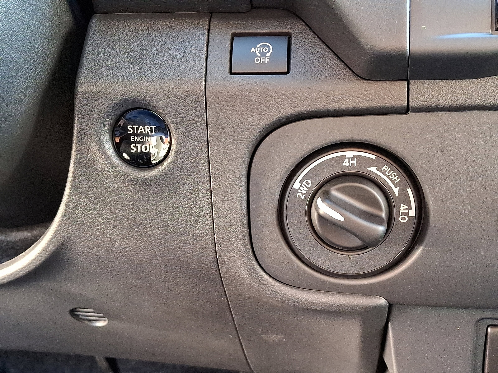 New 2026 Nissan Frontier SV w/ Tow Package image 15