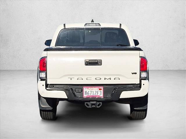 Used 2021 Toyota Tacoma TRD Off-Road w/ Technology Package AWD/4WD image 7