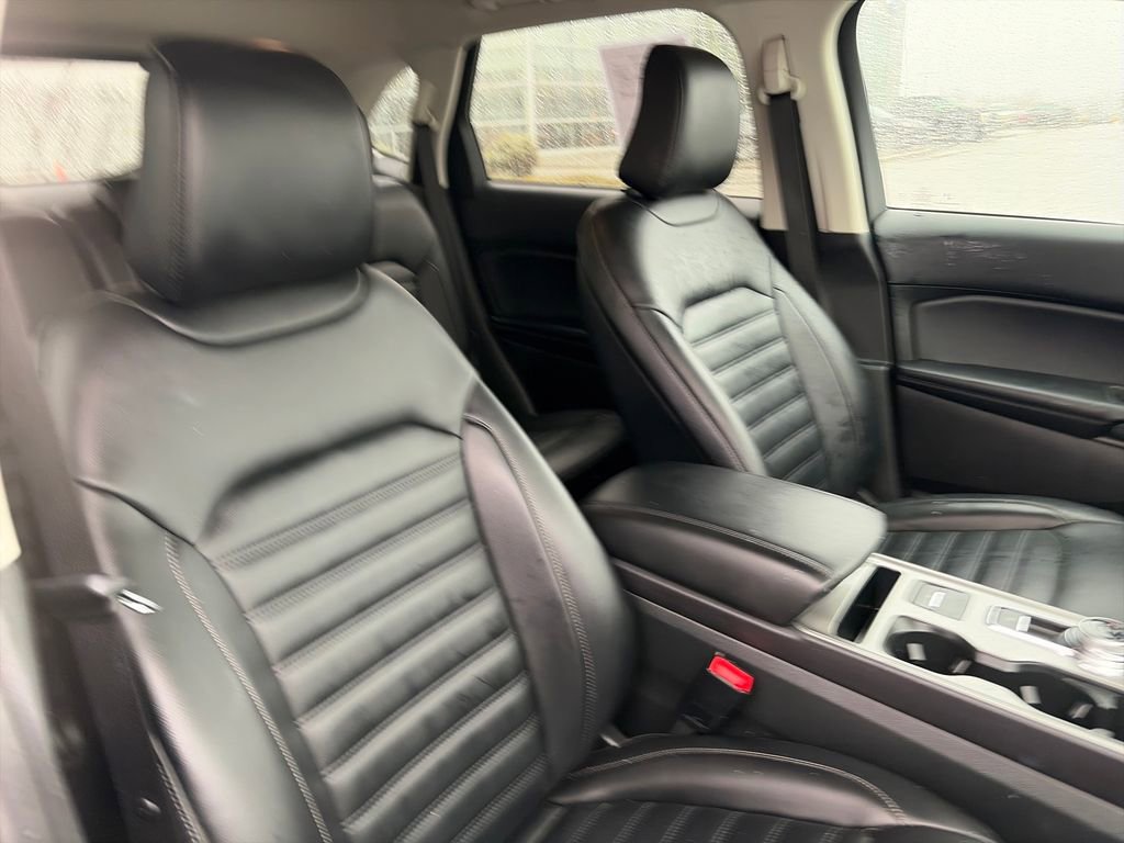 Used 2024 Ford Edge SEL w/ Convenience Package AWD/4WD image 17