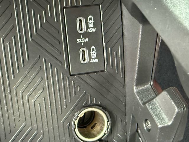 Certified 2025 Toyota Tacoma TRD Off-Road image 22