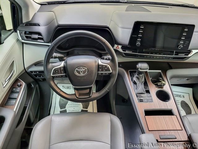 Certified 2024 Toyota Sienna XLE image 13
