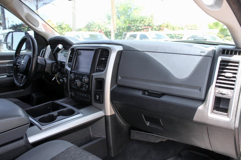 Used 2014 RAM 3500 Big Horn w/ Black Appearance Group image 33