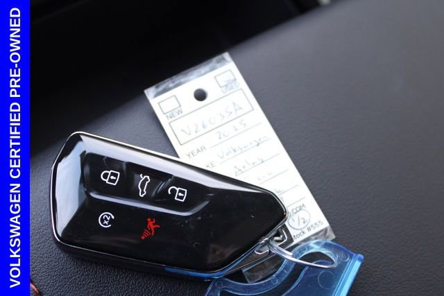 Used 2025 Volkswagen Atlas Peak Edition SE image 35