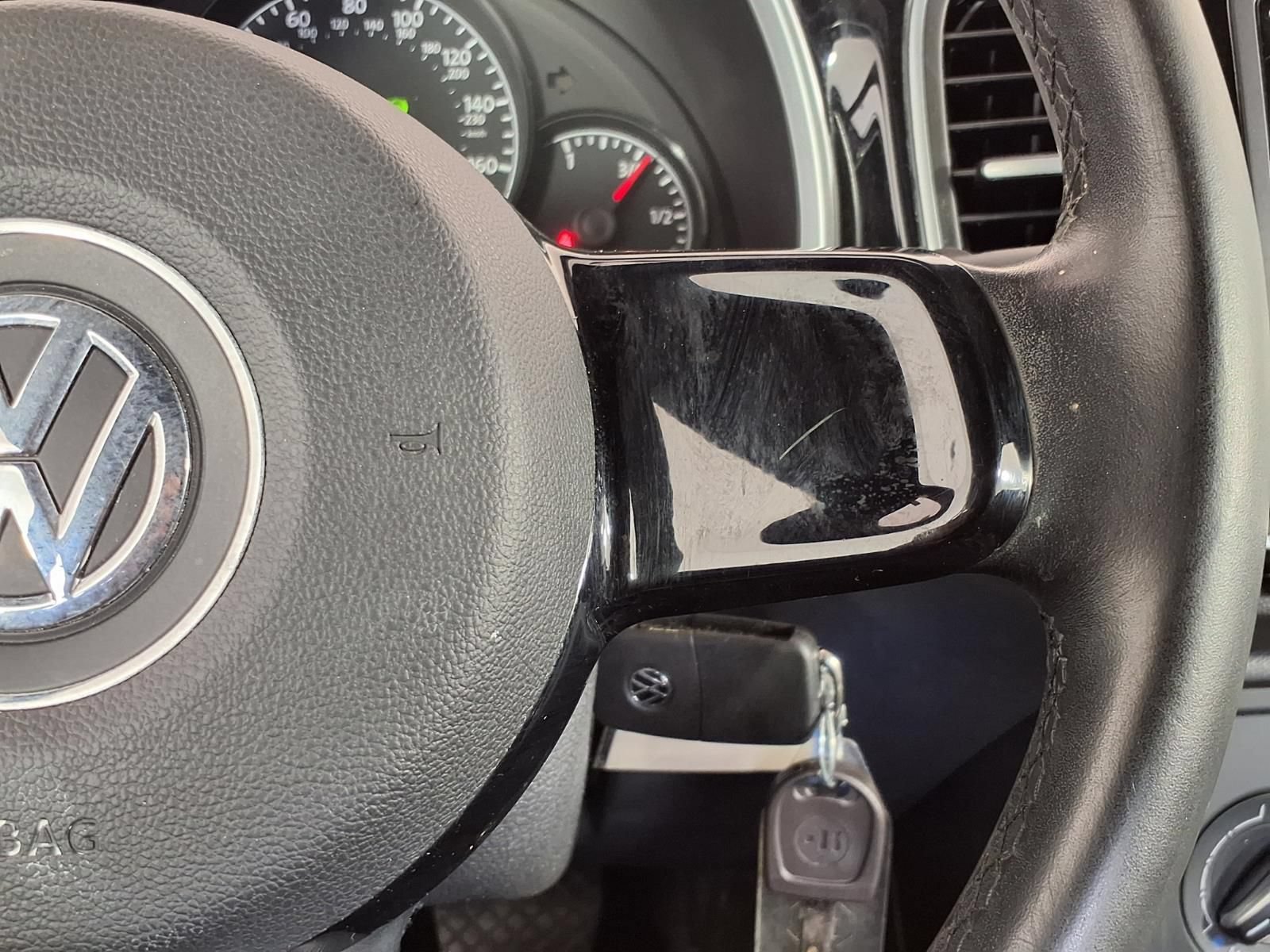 Used 2012 Volkswagen Beetle 2.5 FWD image 15