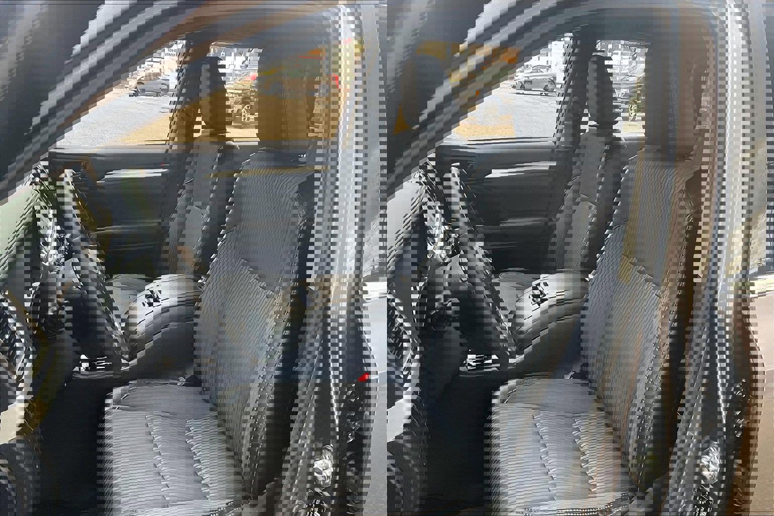 Used 2016 Toyota Highlander Plus image 29