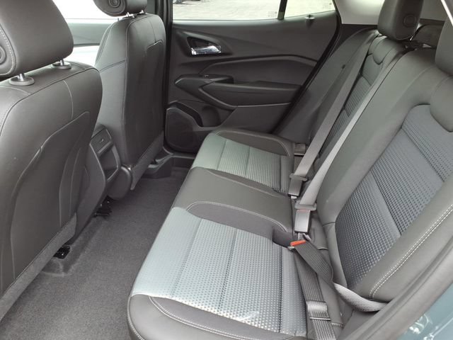 New 2026 Chevrolet Trax LT w/ Driver Confidence Package FWD image 8