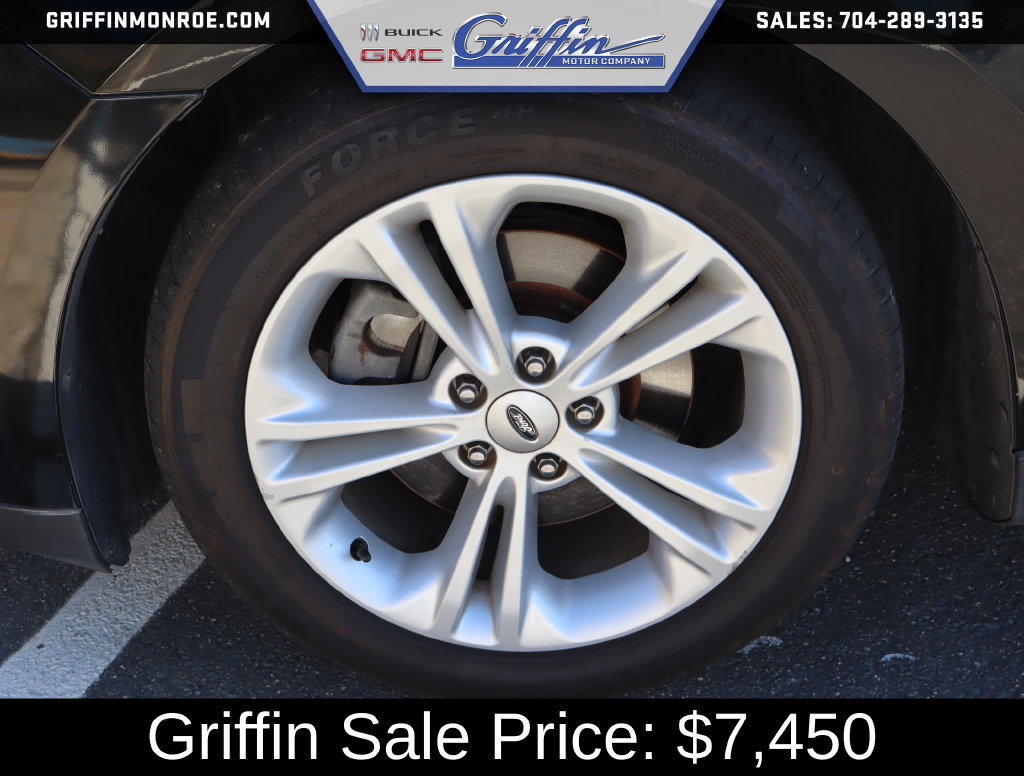 Used 2015 Ford Taurus SEL w/ Equipment Group 201A FWD image 9
