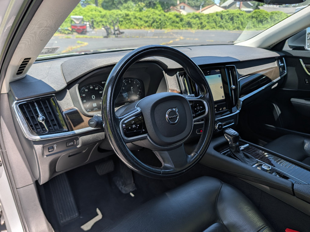 Used 2018 Volvo S90 T5 Momentum w/ Convenience Package AWD/4WD image 20