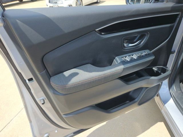 Used 2025 Honda Pilot Sport image 13