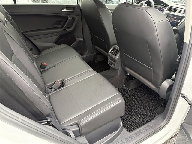 Used 2019 Volkswagen Tiguan SEL image 15