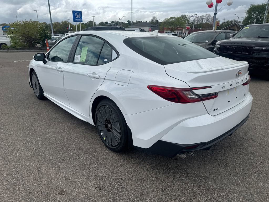 New 2026 Toyota Camry SE FWD image 5