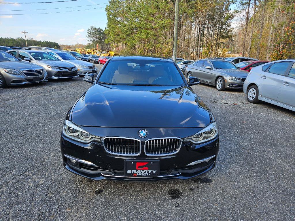 Used 2018 BMW 330i xDrive Sedan w/ Premium Package AWD/4WD image 3