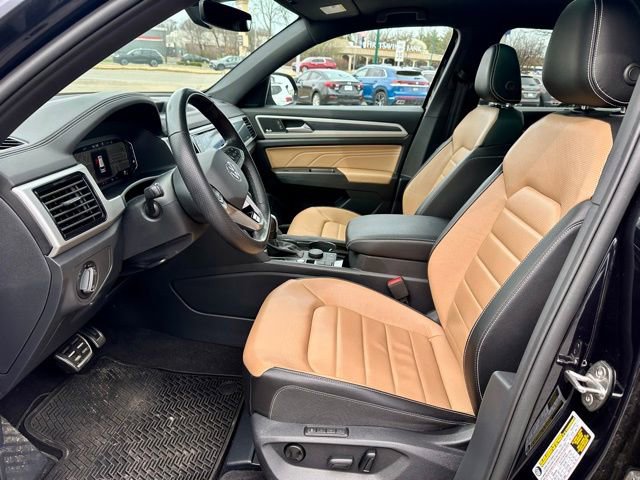 Used 2023 Volkswagen Atlas Cross Sport SEL Premium R-Line image 12