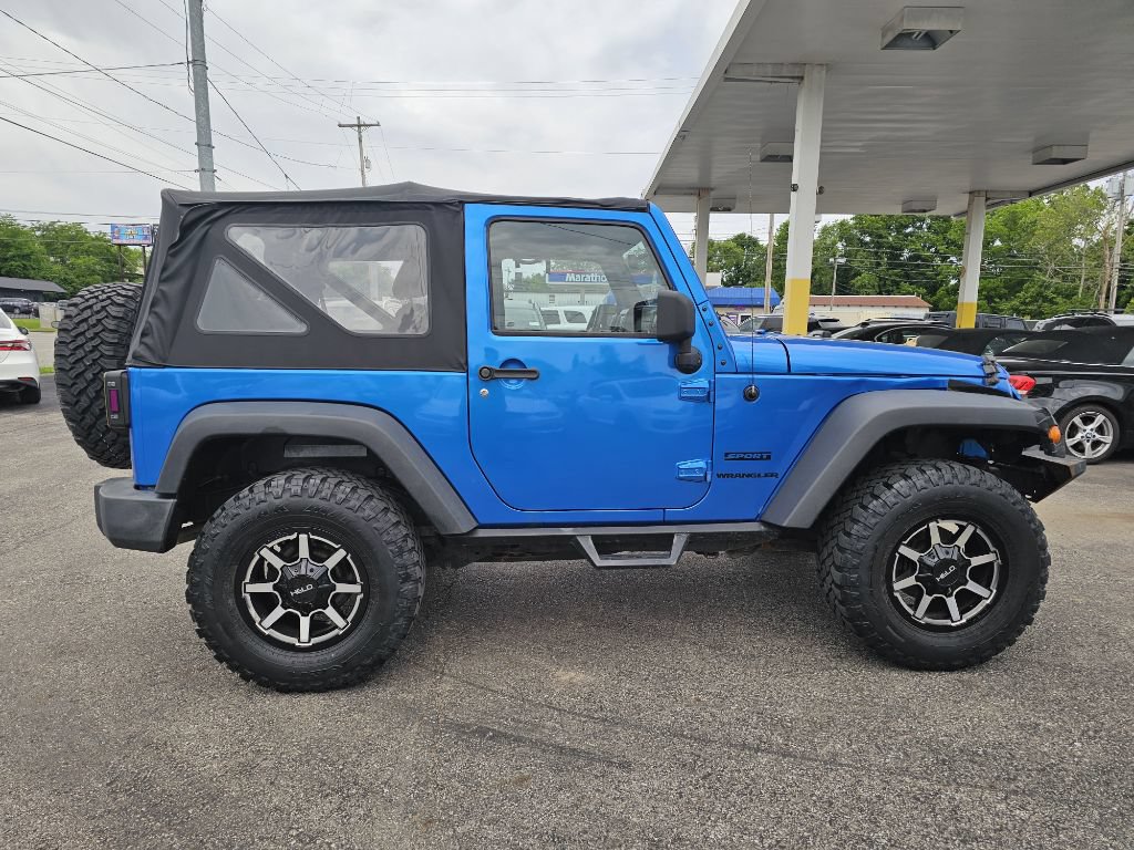 Used 2015 Jeep Wrangler Sport AWD/4WD image 9