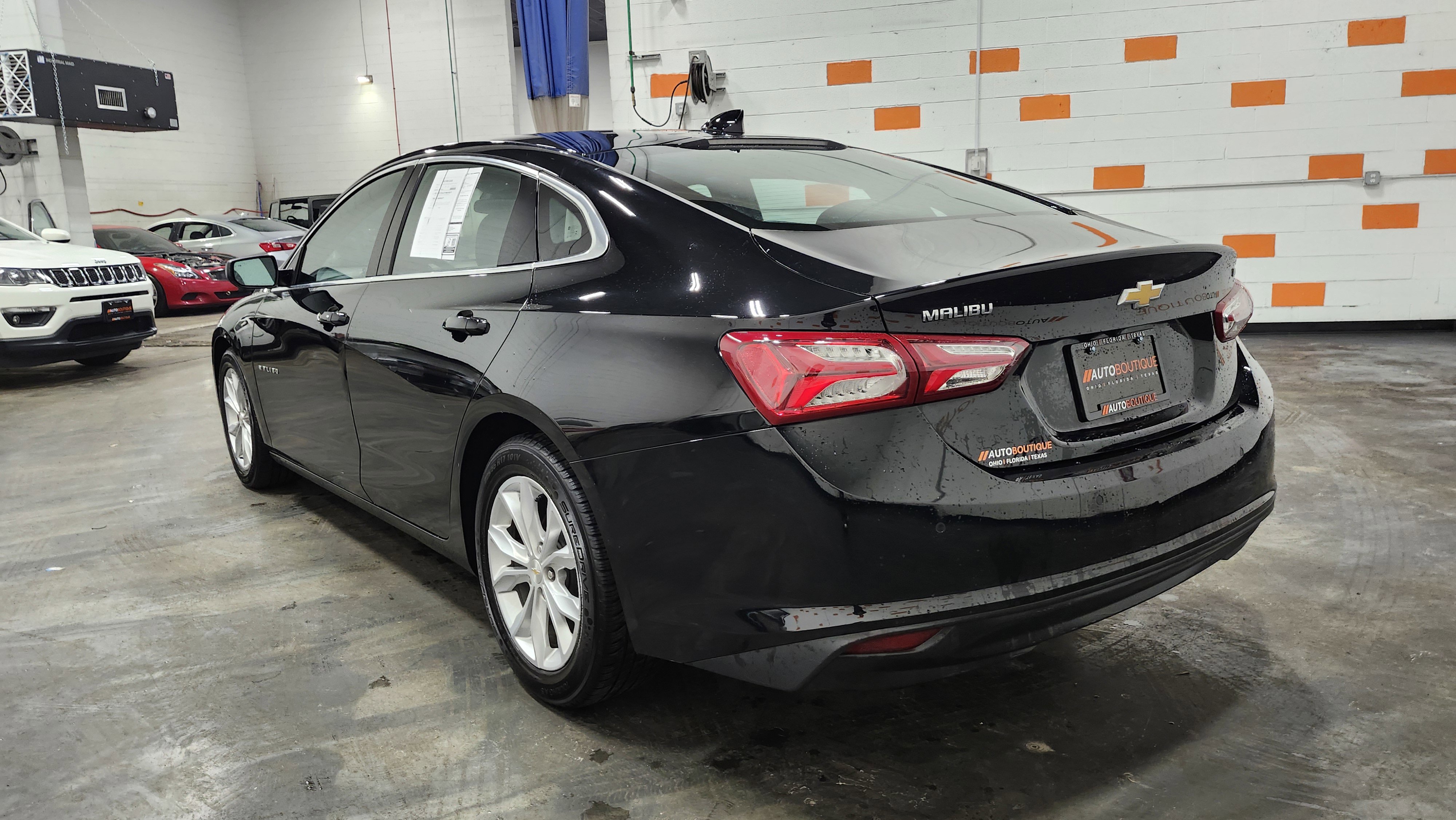 Used 2022 Chevrolet Malibu LT image 14