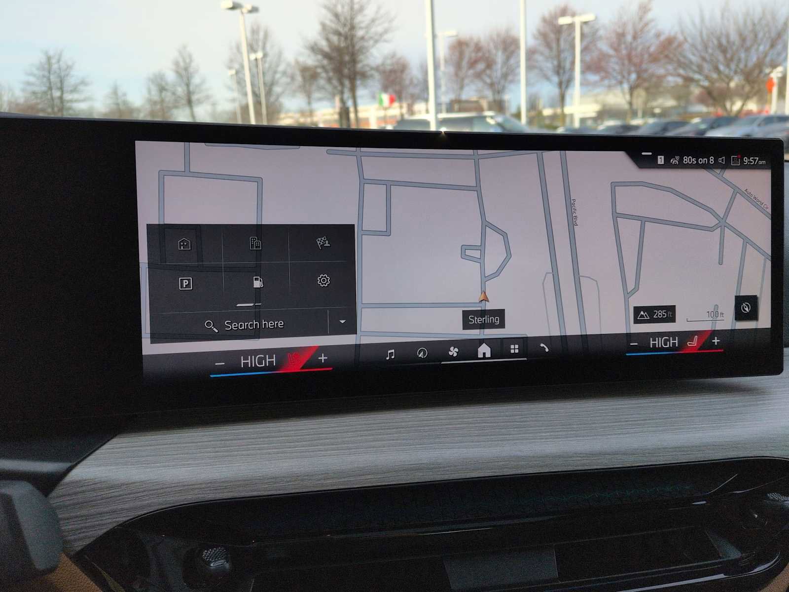 Used 2025 BMW 330i xDrive Sedan w/ Convenience Package image 31