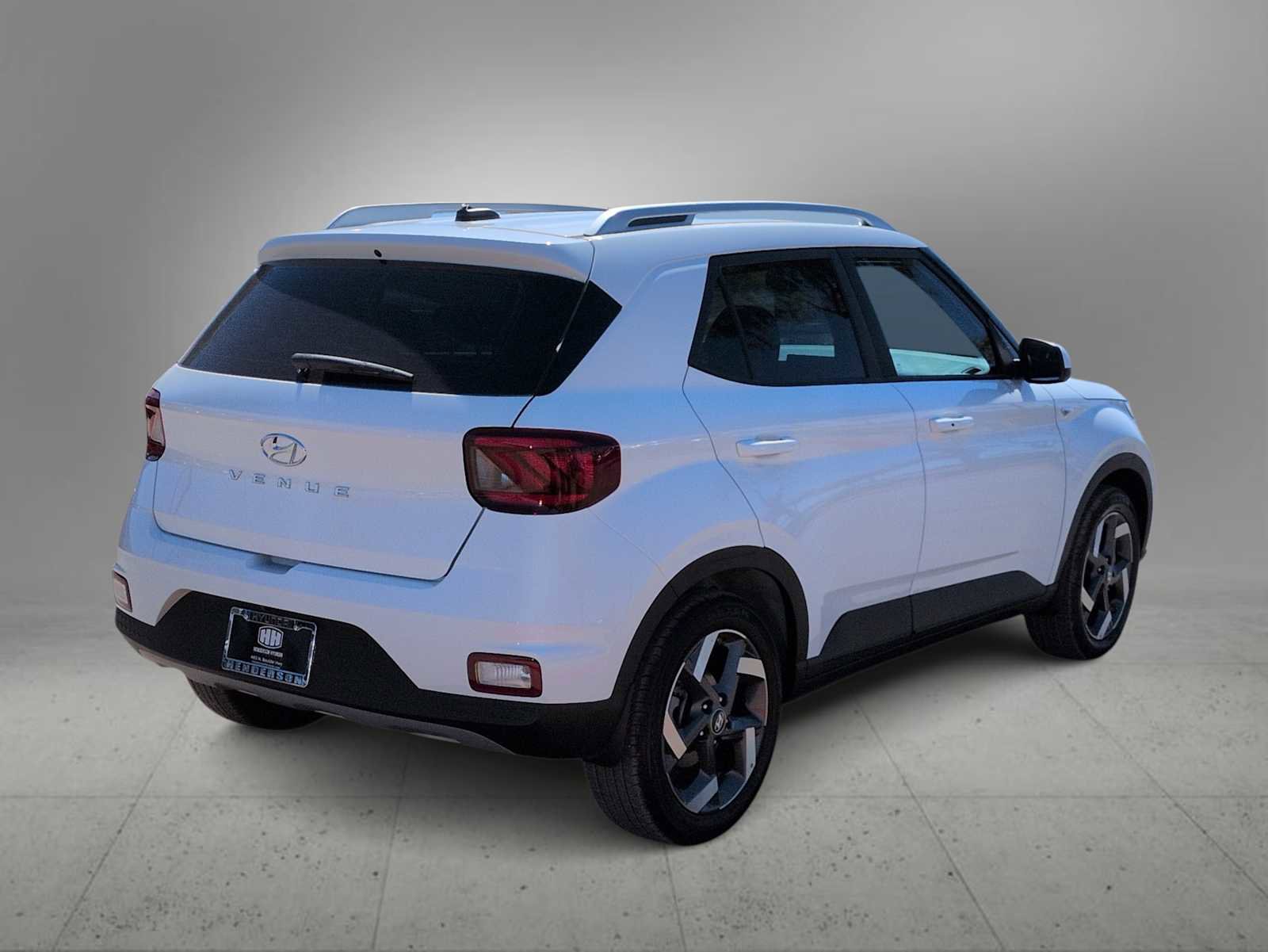 Certified 2026 Hyundai Venue SEL image 8