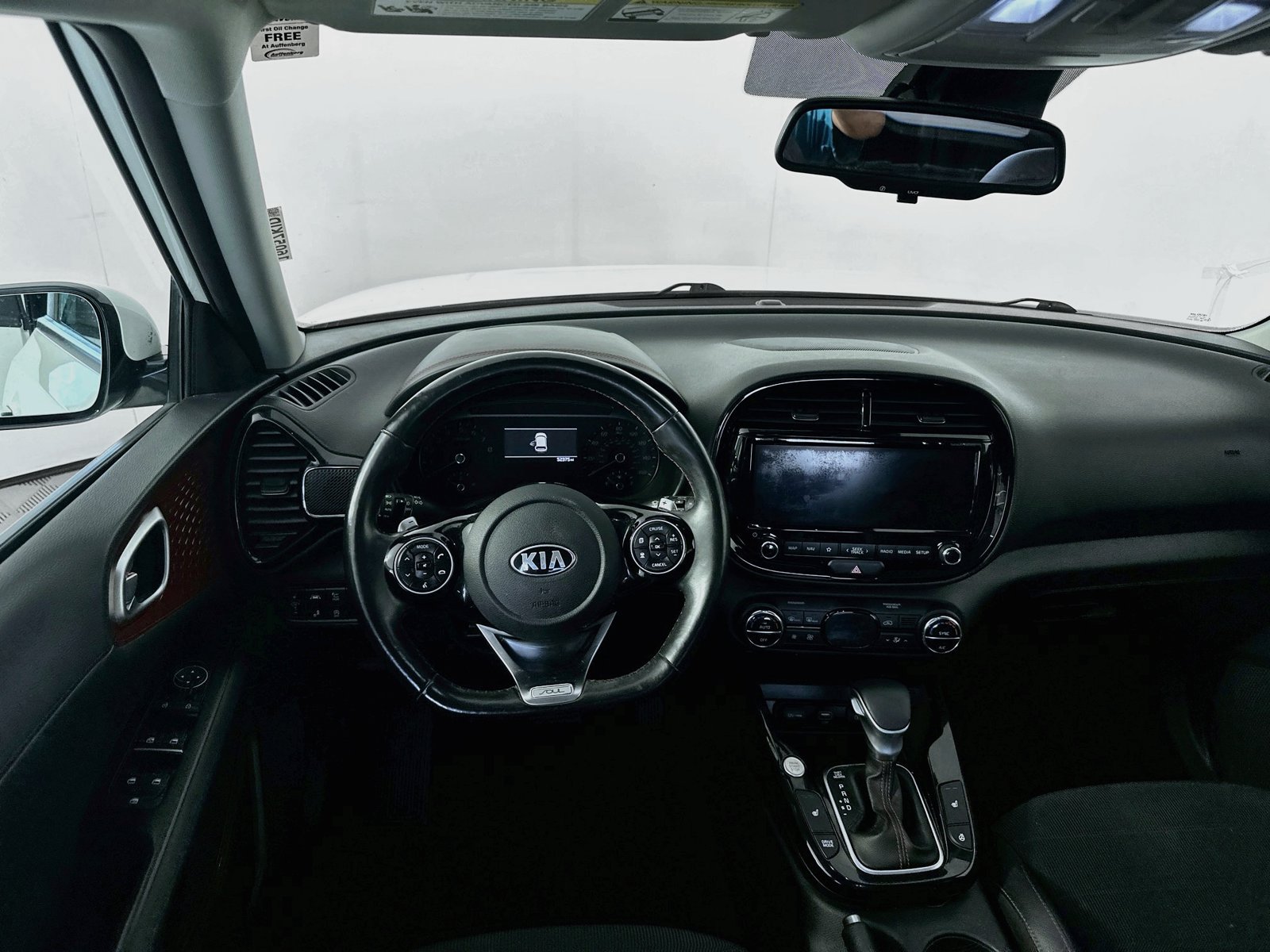 Used 2021 Kia Soul Turbo FWD image 24