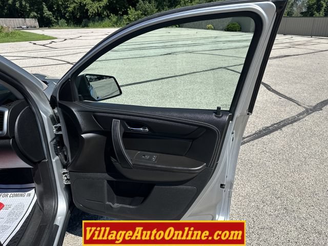 Used 2016 GMC Acadia SLE FWD image 36