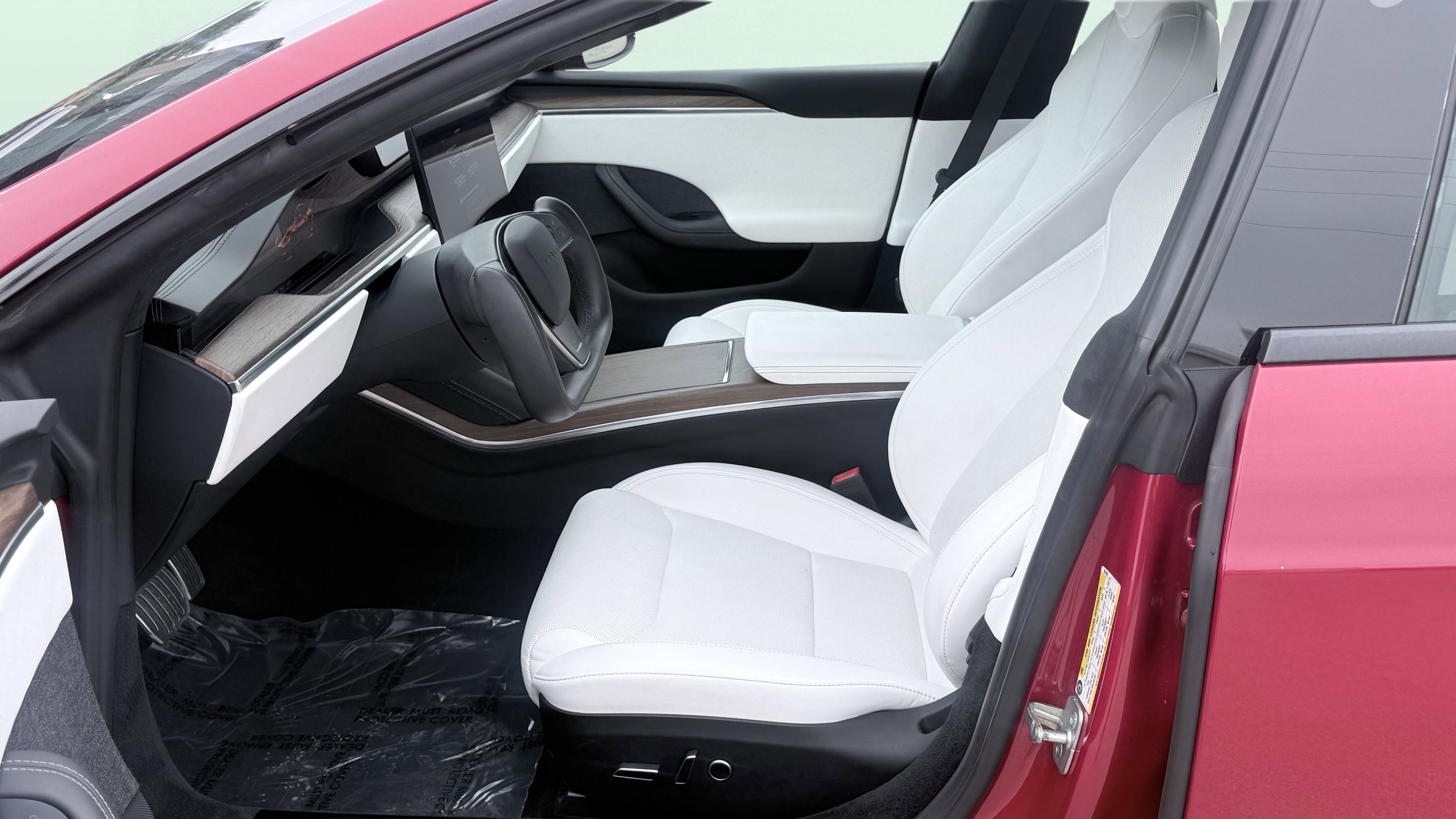 Used 2023 Tesla Model S AWD/4WD image 27
