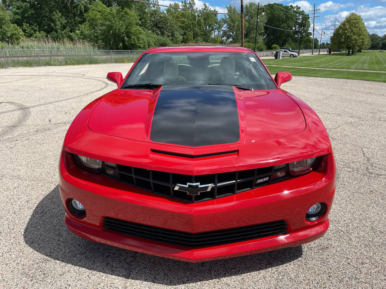 Used 2010 Chevrolet Camaro SS w/ LPO, Ground Effects Package RWD image 40