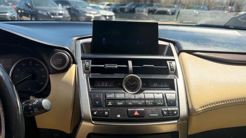 Used 2017 Lexus NX 200t FWD w/ Premium Package image 13