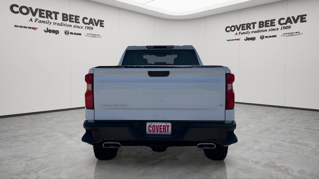 Used 2025 Chevrolet Silverado 1500 LT Trail Boss w/ Convenience Package II image 8